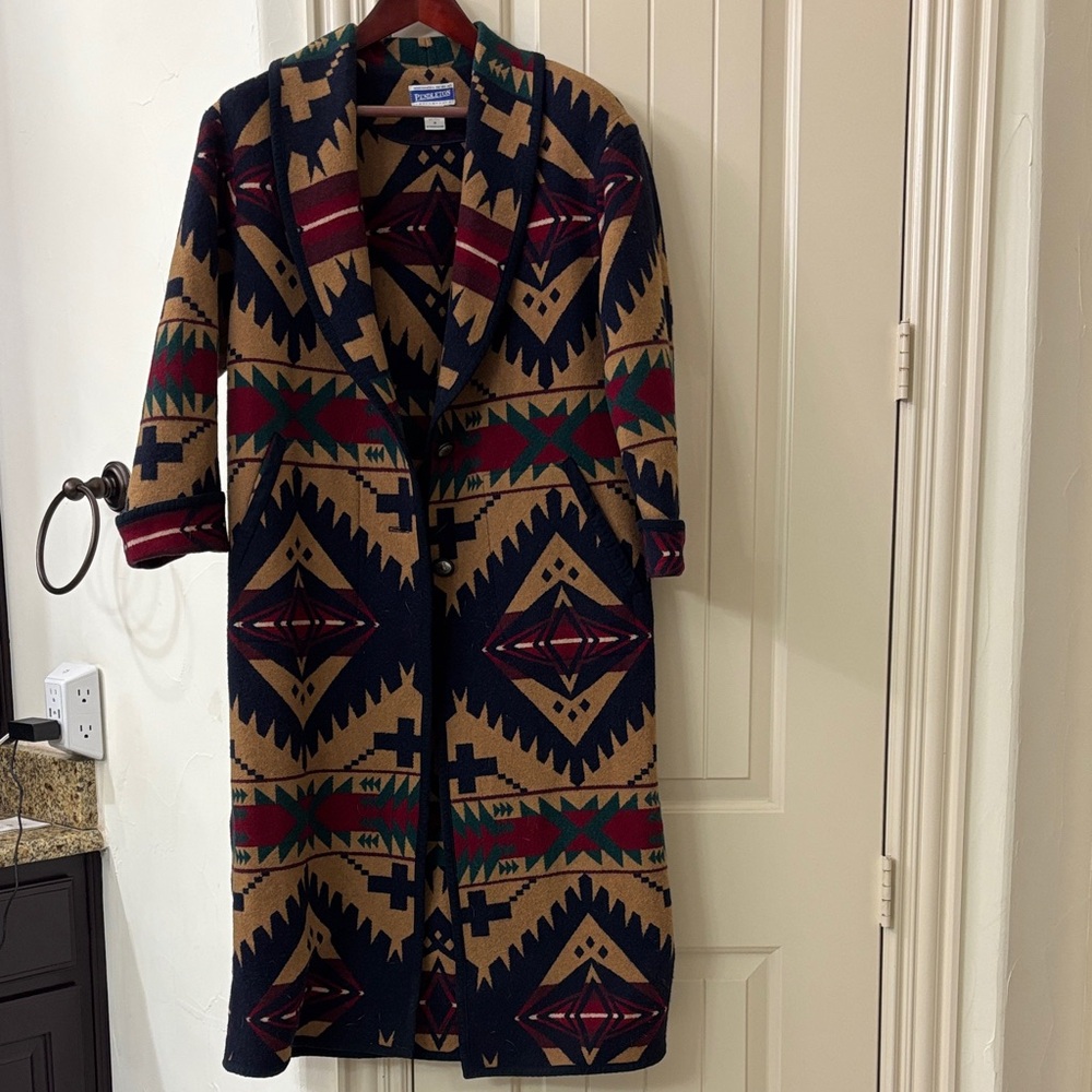 Pendleton Women's Geometric Wool coat